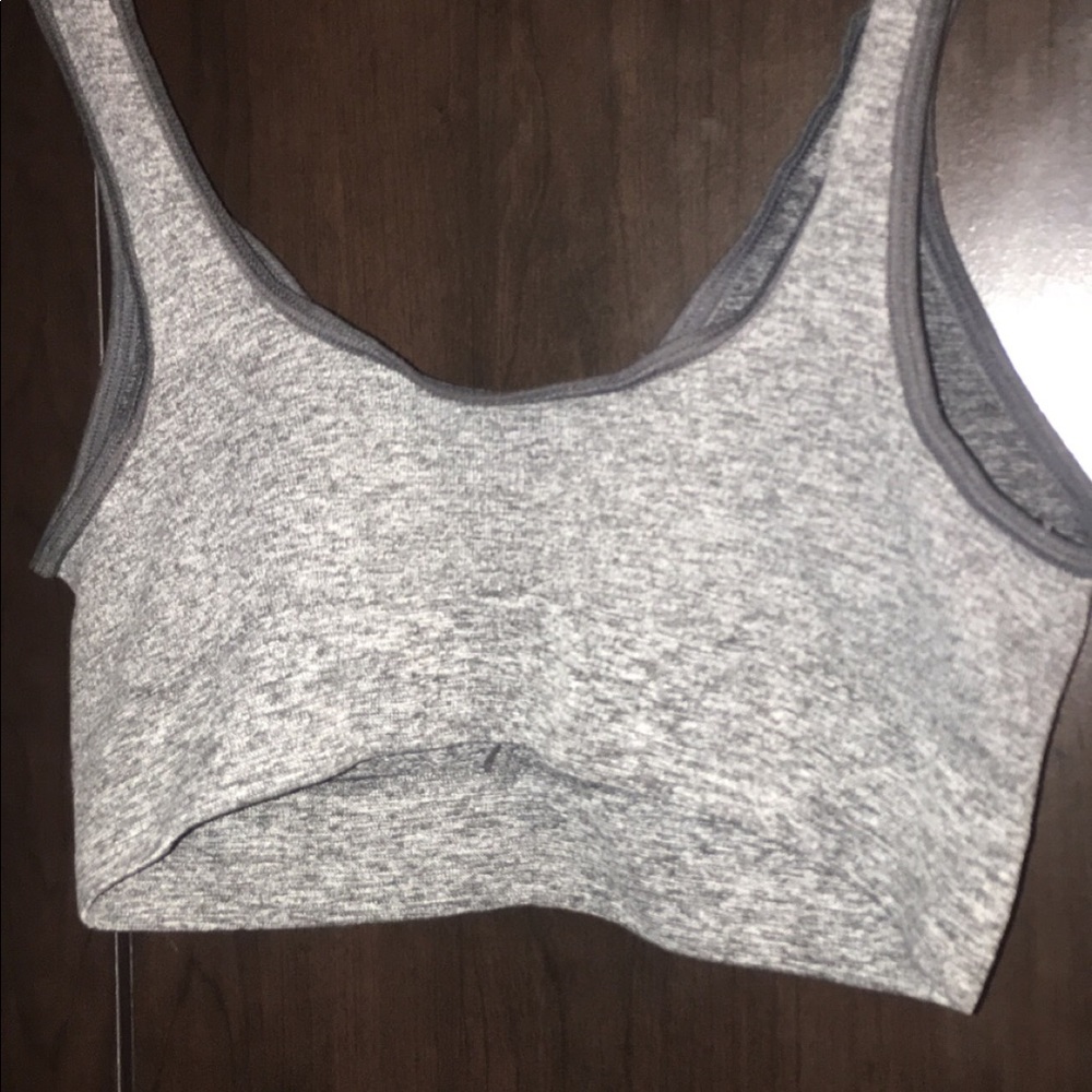 Sports bra - Picture 2 of 3